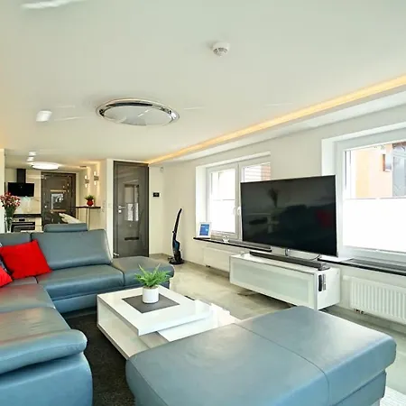 Every Sky Poznanska 21 Apartment Jelenia Gora