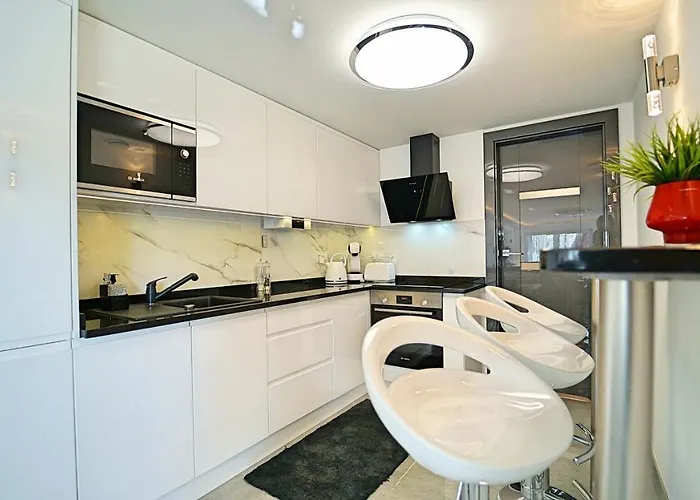 Apartmán Every Sky Poznanska 21 *