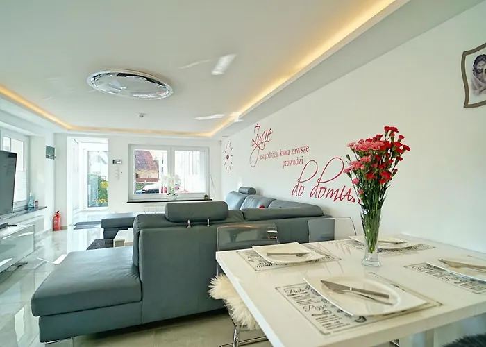 Every Sky Poznanska 21 Apartmán